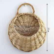 Load image into Gallery viewer, Wall Hanging Natural Wicker Flower Basket