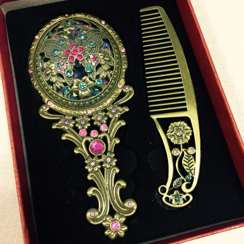 Chinese Vintage Hollow-out Carving Rhinestone Mirror